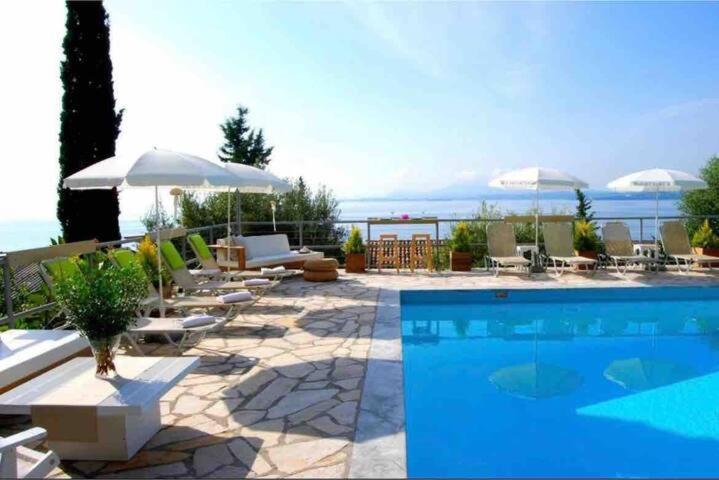 Mediterranean View Hotel Barbati Esterno foto